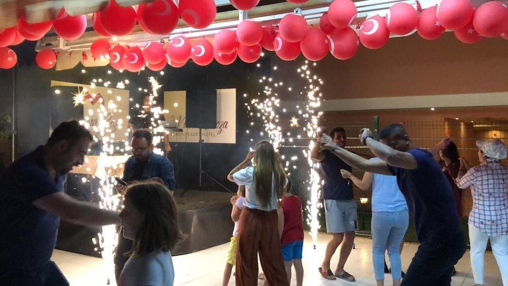 Monna Roza Beach Hotel Kemer Ngoại thất bức ảnh